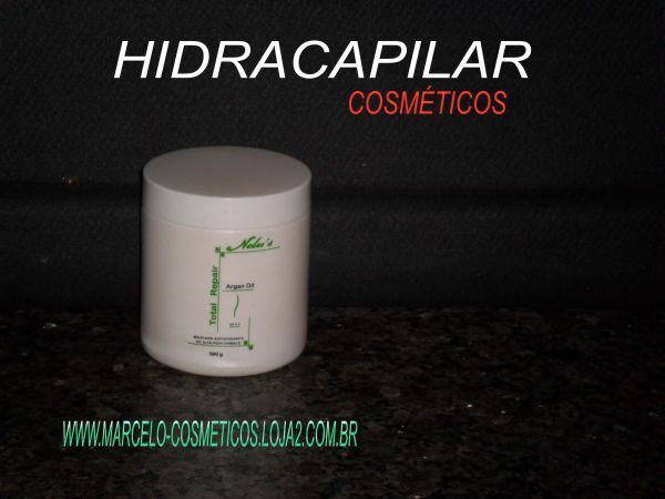 Mascara de hidratação.